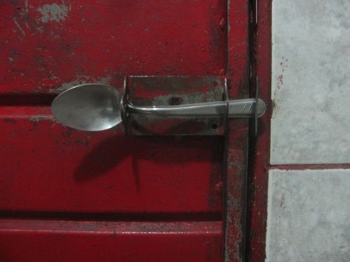Spoon Lock