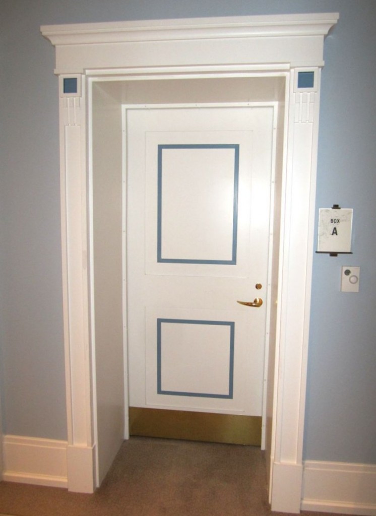 Maneuvering Clearance for Recessed Doors