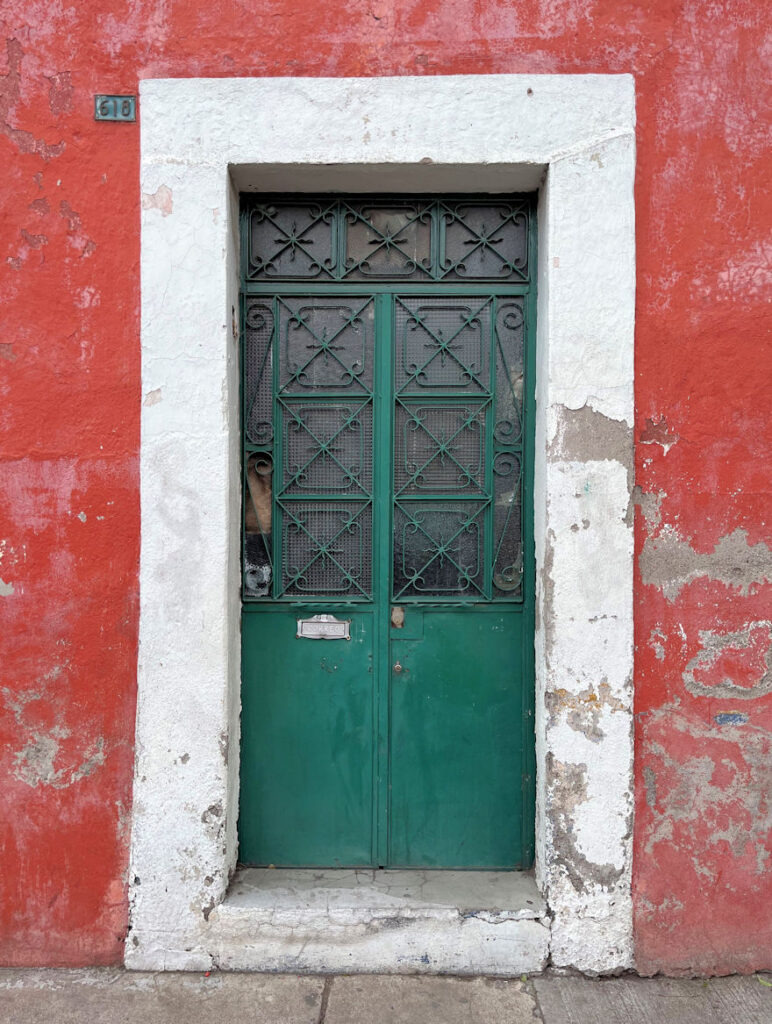 Beautiful door in Aguascalientes