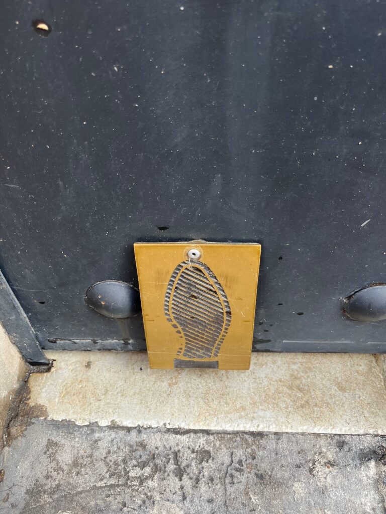 For me, one of the wonderful and challenging things about Mexico is that the options for custom work of any kind are virtually limitless.  Have you ever seen a 