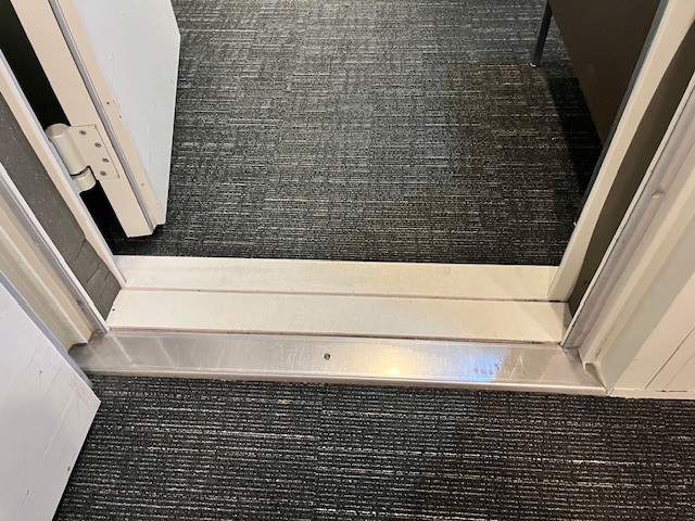 threshold of an STC door