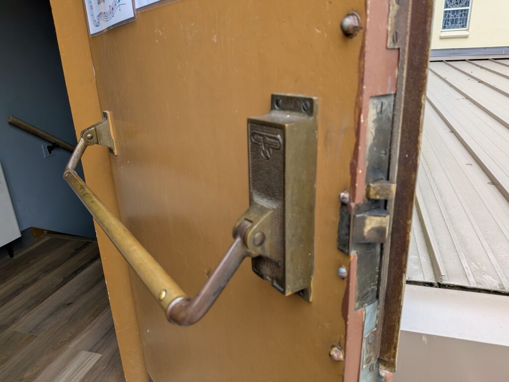 Check out these Fixed-it Friday photos of old Von Duprin panic hardware that were sent to me by Jack Young of Chown Hardware.  Anyone have a guess on the age of these devices?