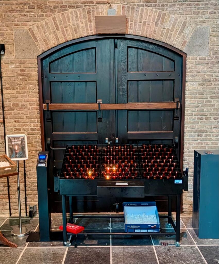 Frederic Horrell of Allegion sent me today's Wordless Wednesday photos of a church exit that has been taken out of commission...I can't help but wonder if the AHJ was involved.